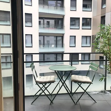 Apartment Luxurious Flat With Balcony 6 Persons Saint Lazare
